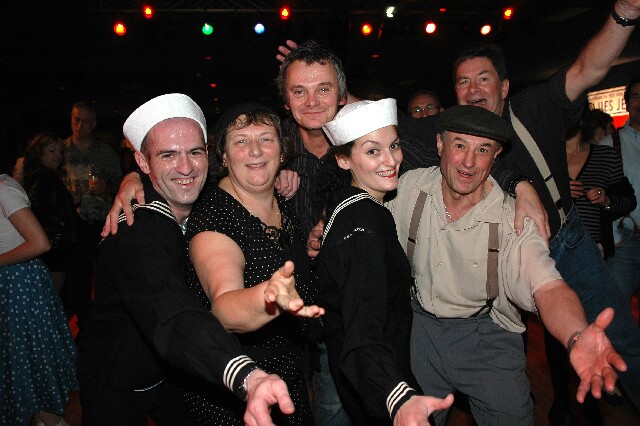 min 2006 11 25 riot 336